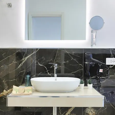 Del Corso Sicilia Homestay *